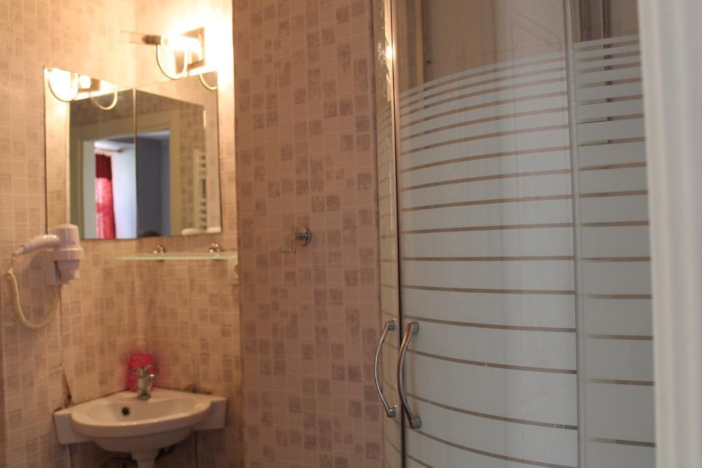 Eastwest Guesthouse Istanbul Eksteriør billede
