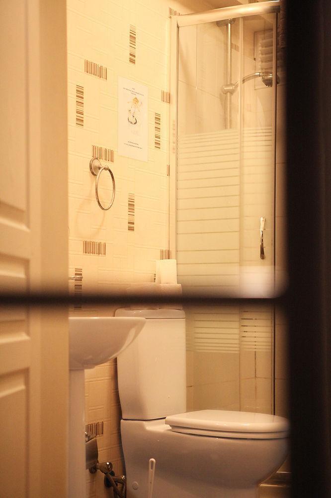 Eastwest Guesthouse Istanbul Eksteriør billede