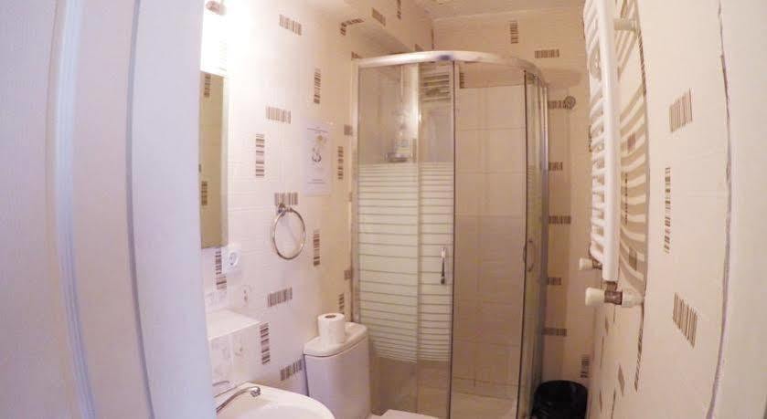 Eastwest Guesthouse Istanbul Eksteriør billede