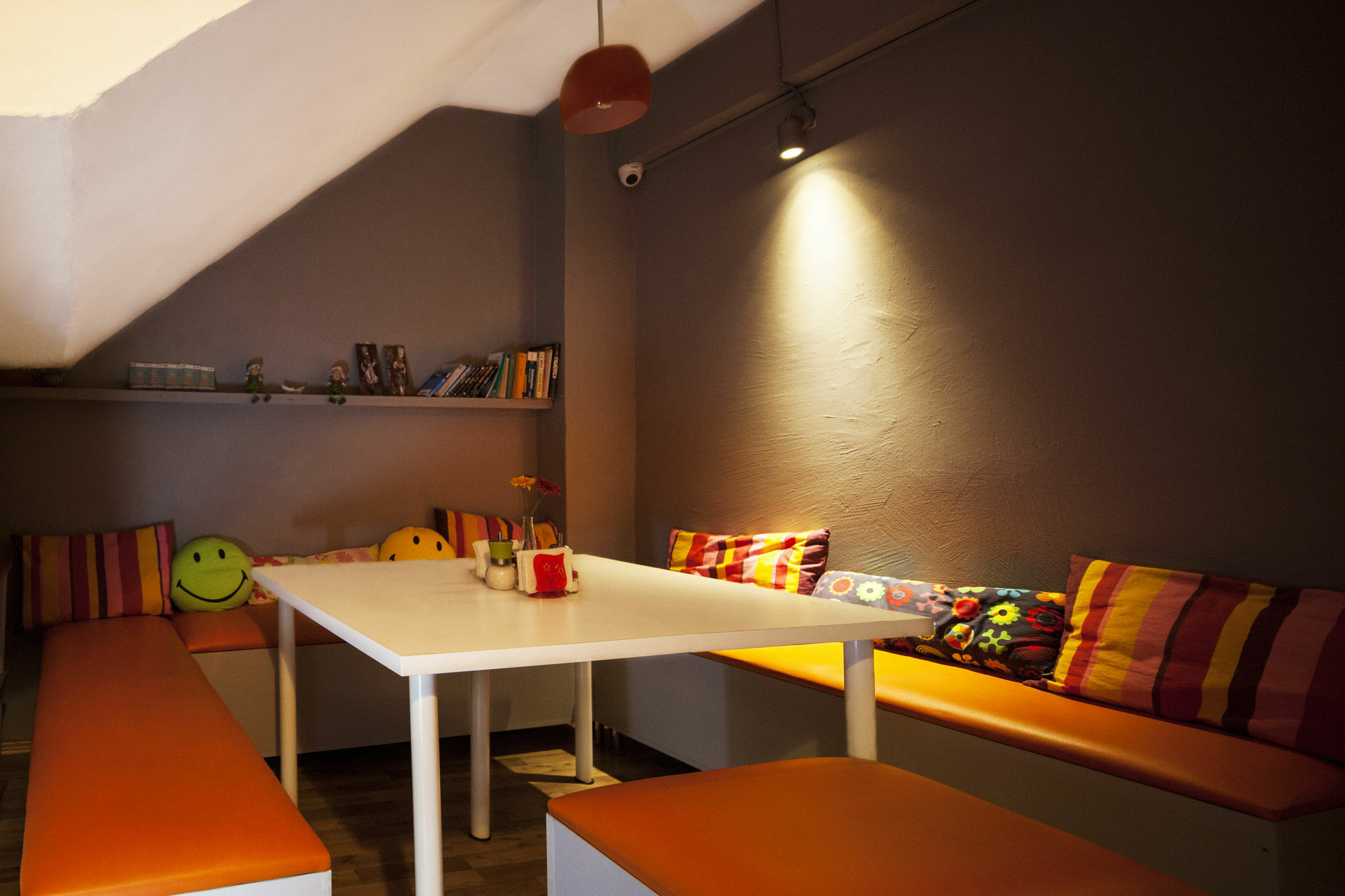 Eastwest Guesthouse Istanbul Eksteriør billede