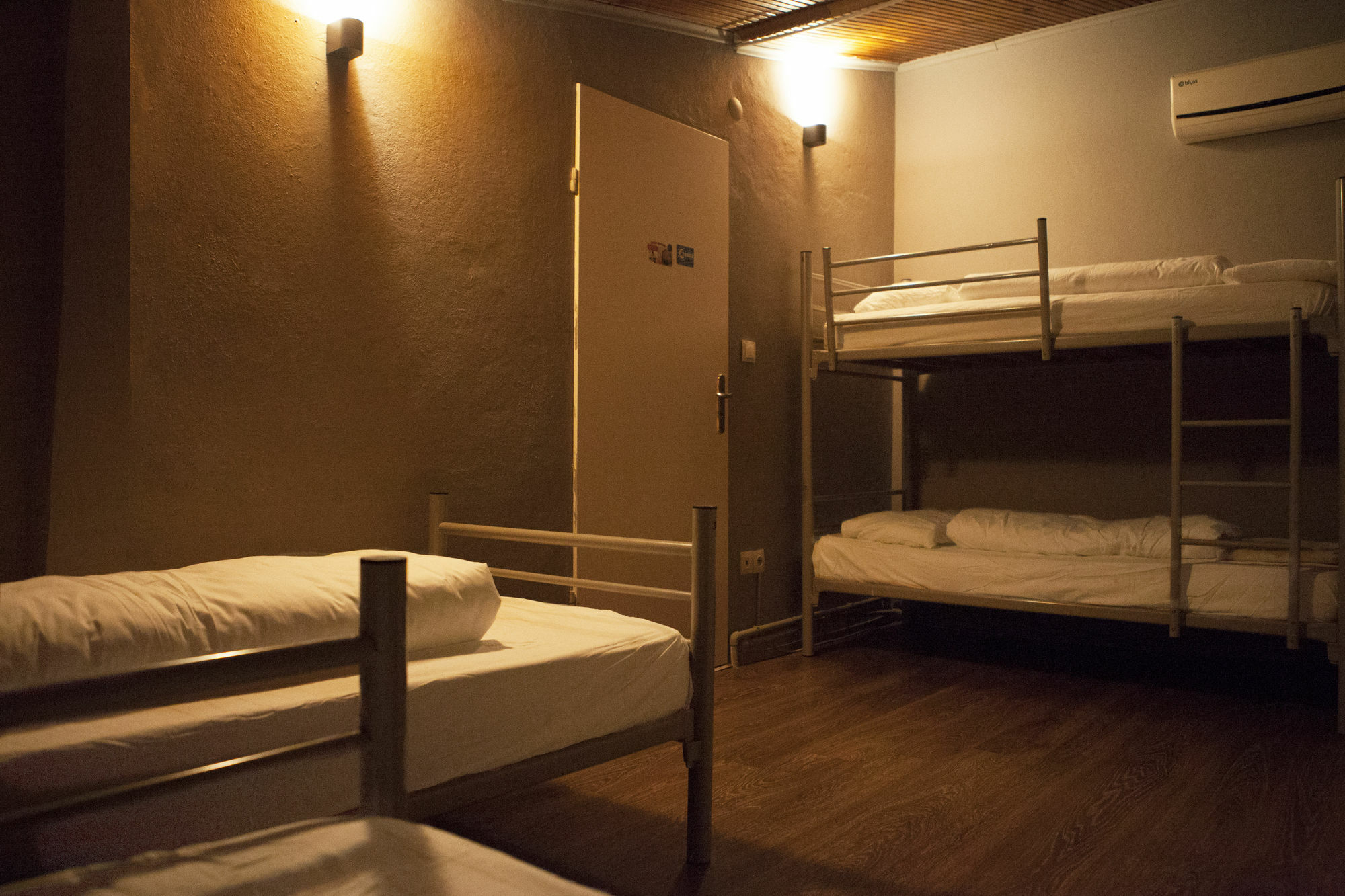 Eastwest Guesthouse Istanbul Eksteriør billede